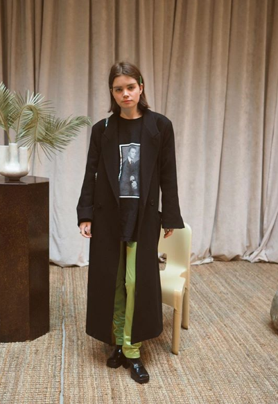 T-shirt Bang to bang, coat Walk of shame